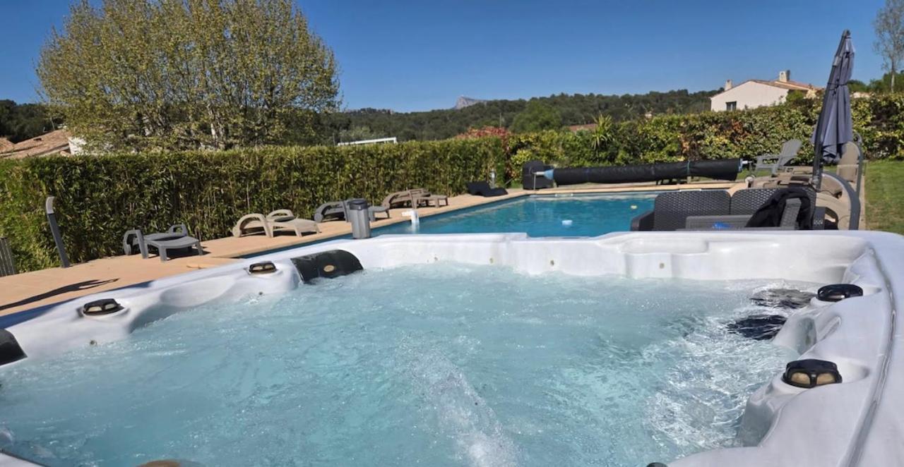 Appart. 4 Pers A 6 Kms De Cassis Avec Acces Piscine Roquefort-la-Bédoule Zewnętrze zdjęcie